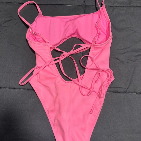 Wild Fable Pink Swimsuit with Cutout - Picture 3 of 4